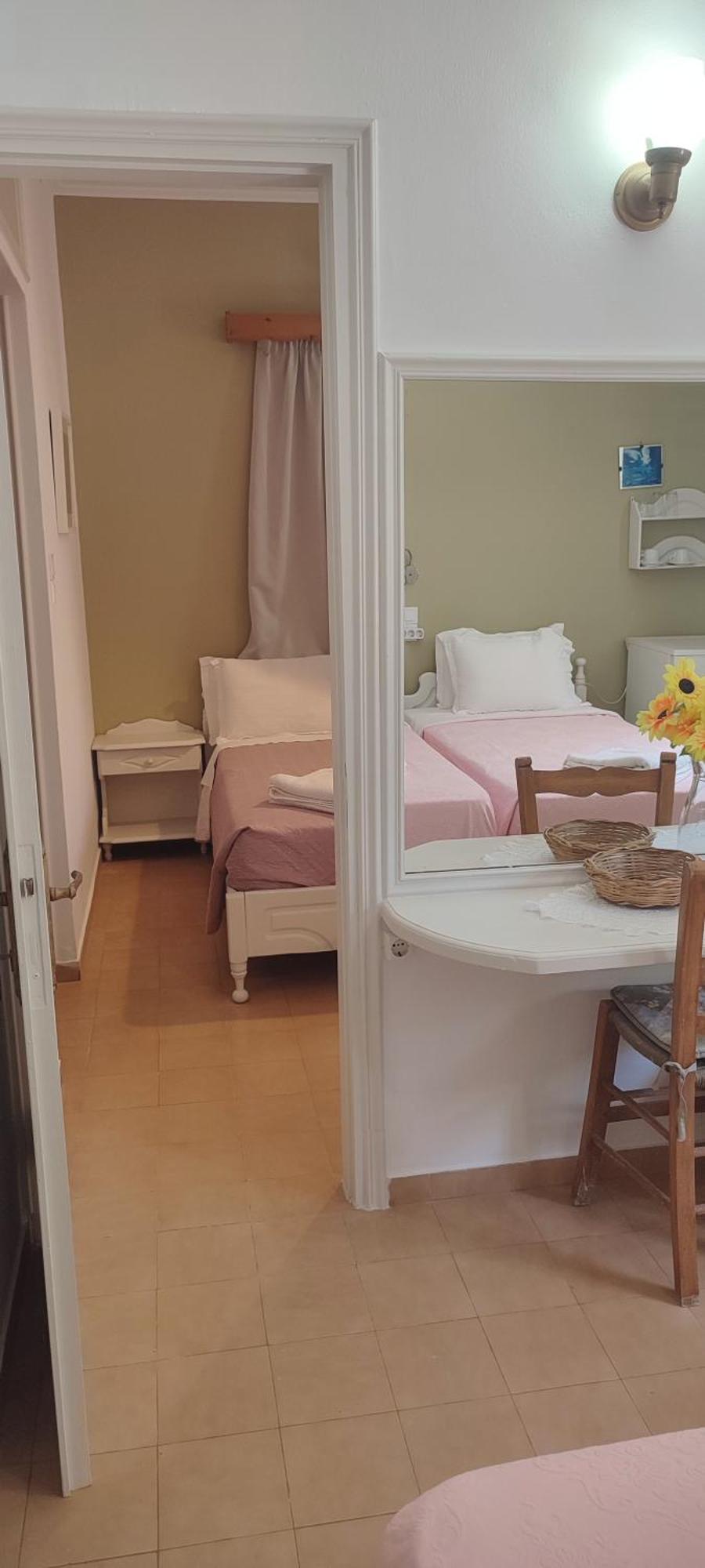 Krinelos Rooms Szkála Ereszú Kültér fotó